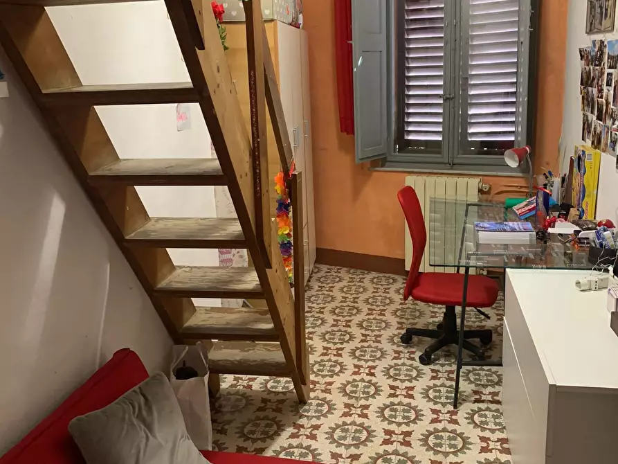 Immagine 19 di Appartamento in vendita  a Siena