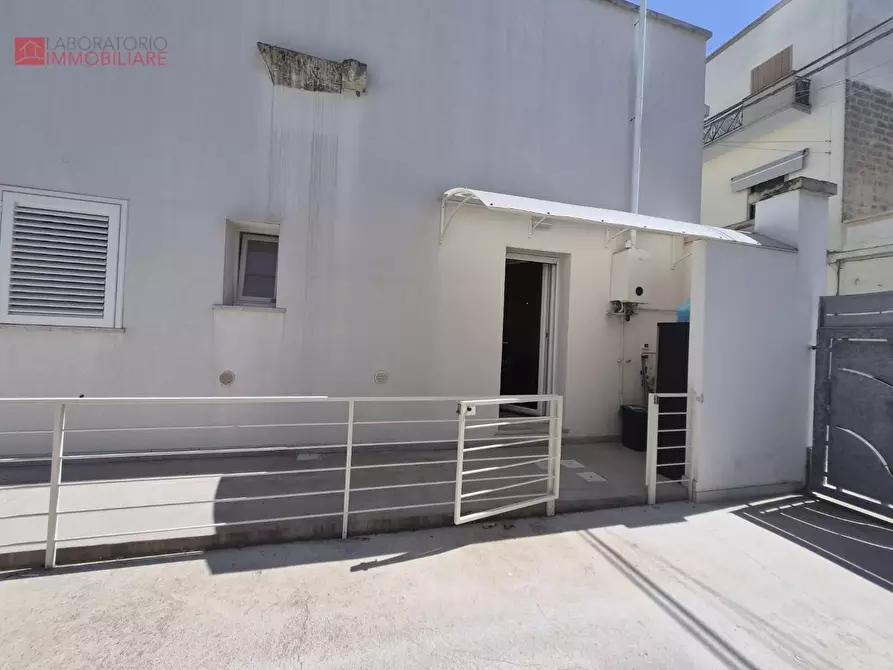 Immagine 14 di Appartamento in affitto  a Lecce