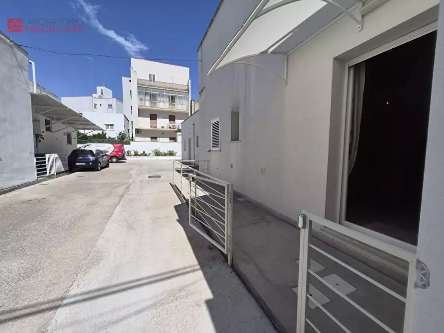 Immagine 11 di Appartamento in affitto  a Lecce