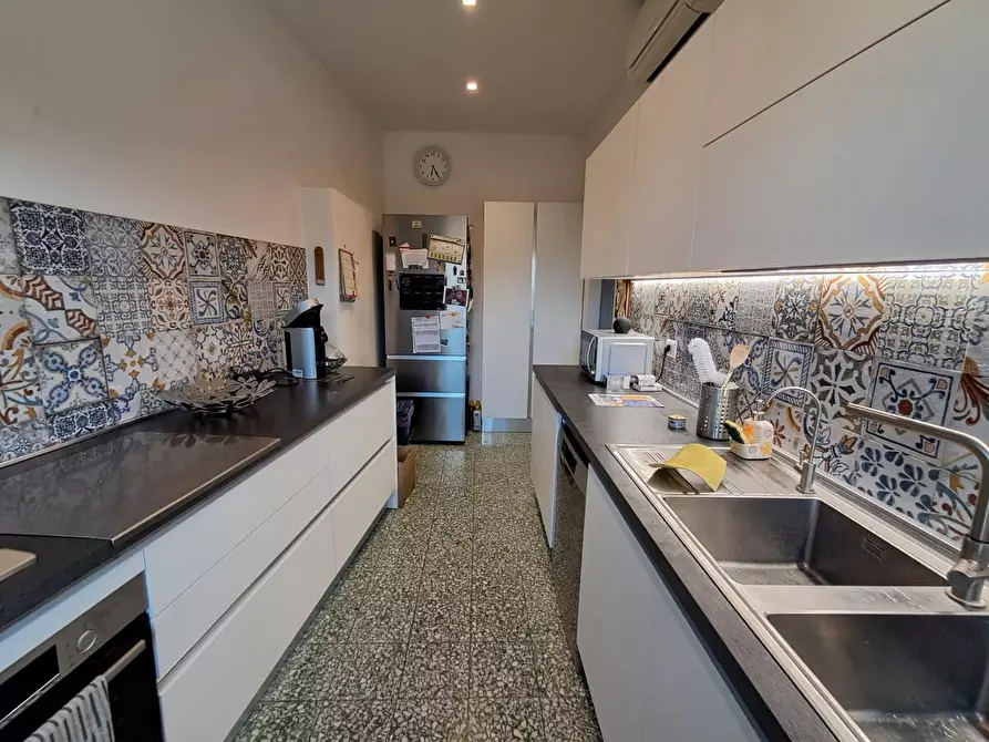 Immagine 13 di Casa bifamiliare in vendita  a Pontedera