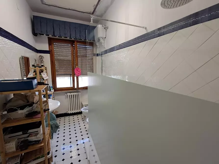 Immagine 26 di Casa bifamiliare in vendita  a Pontedera