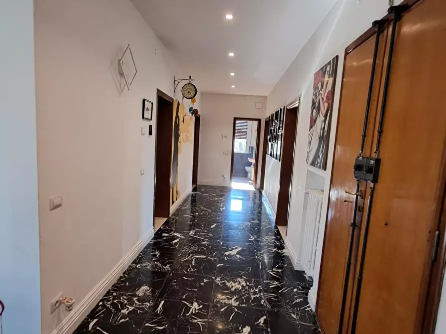 Immagine 17 di Casa bifamiliare in vendita  a Pontedera