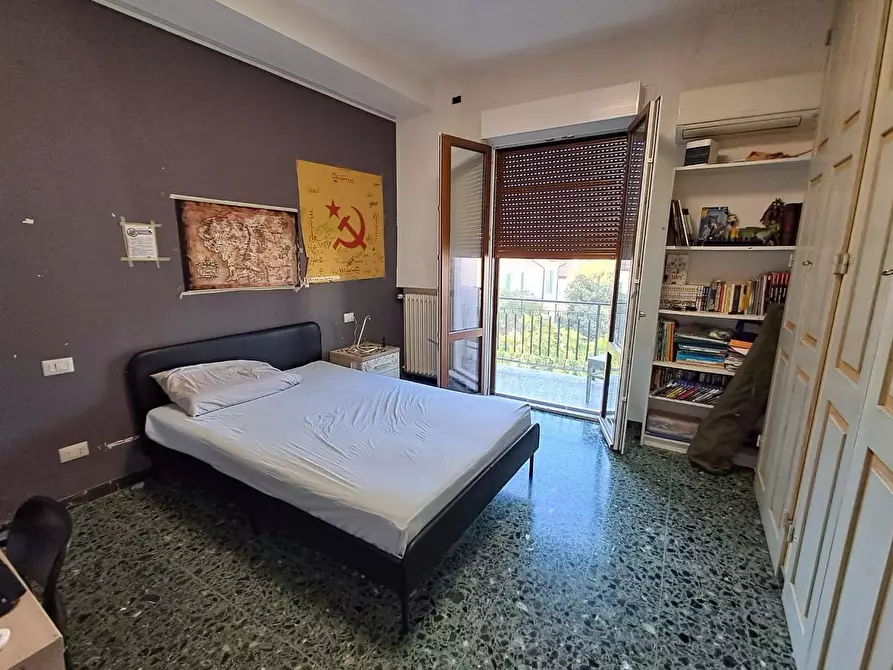 Immagine 21 di Casa bifamiliare in vendita  a Pontedera