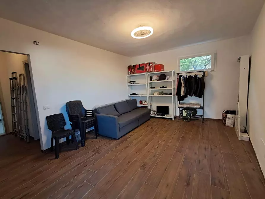 Immagine 29 di Casa bifamiliare in vendita  a Pontedera