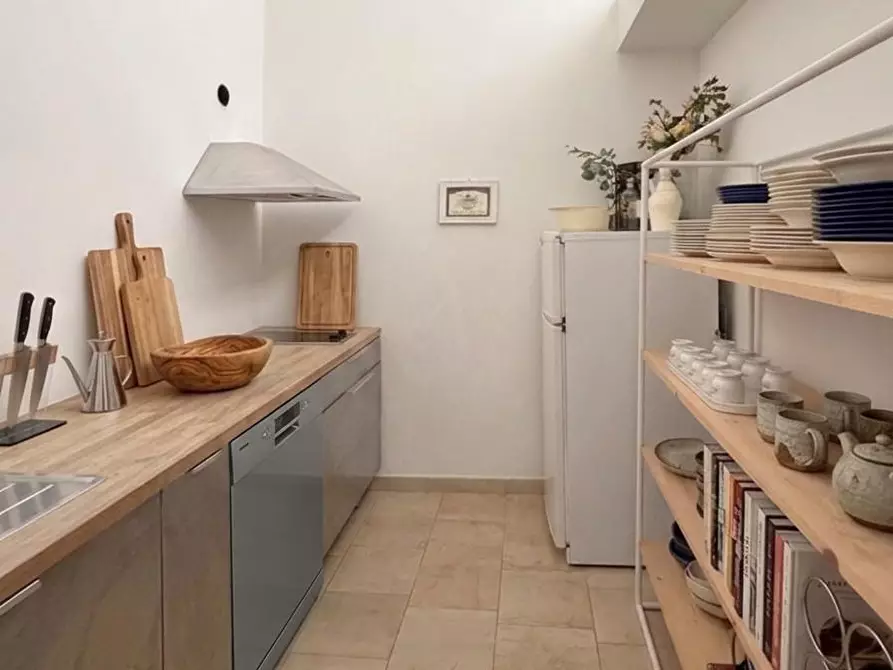 Immagine 7 di Appartamento in vendita  a Pisa