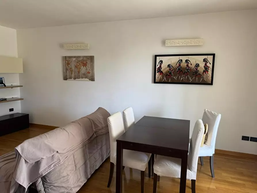 Immagine 8 di Appartamento in vendita  a Siena