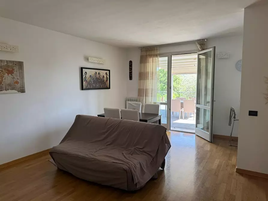 Immagine 10 di Appartamento in vendita  a Siena