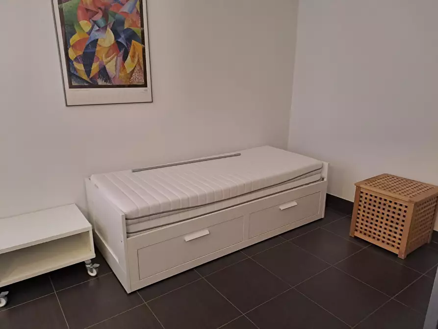 Immagine 8 di Appartamento in affitto  a Pisa