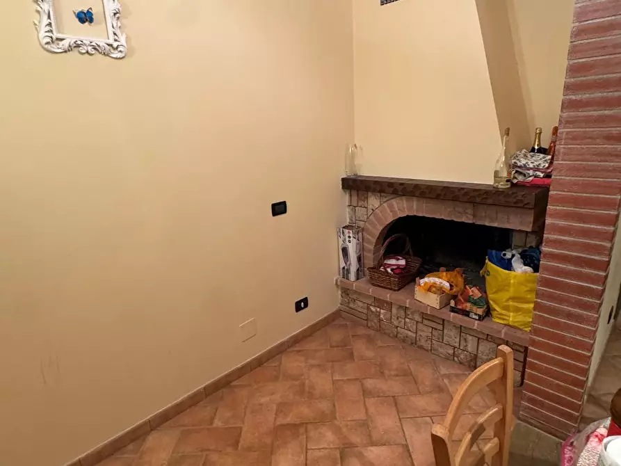 Immagine 5 di Appartamento in vendita  a Calci
