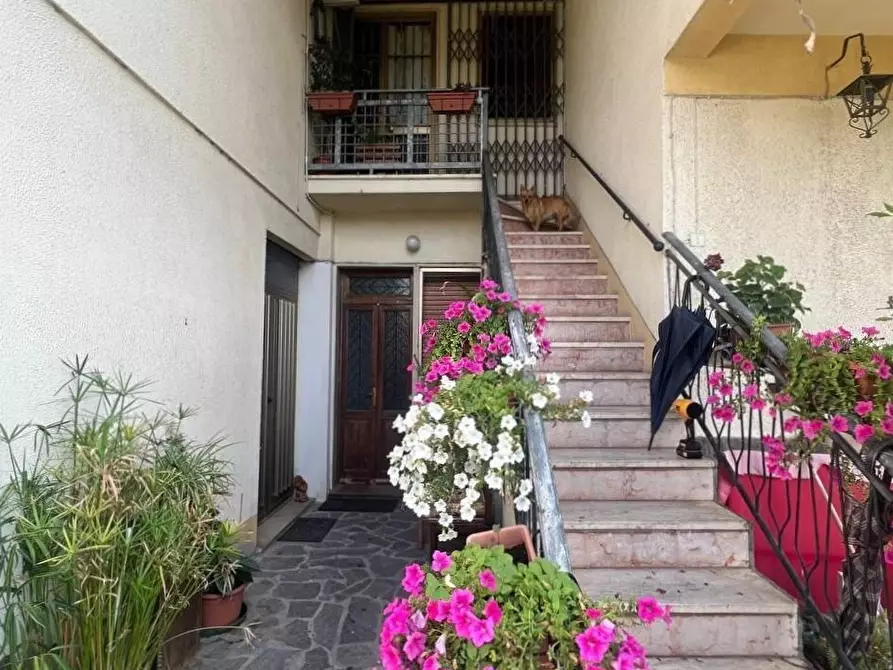 Immagine 2 di Casa indipendente in vendita  a Pisa