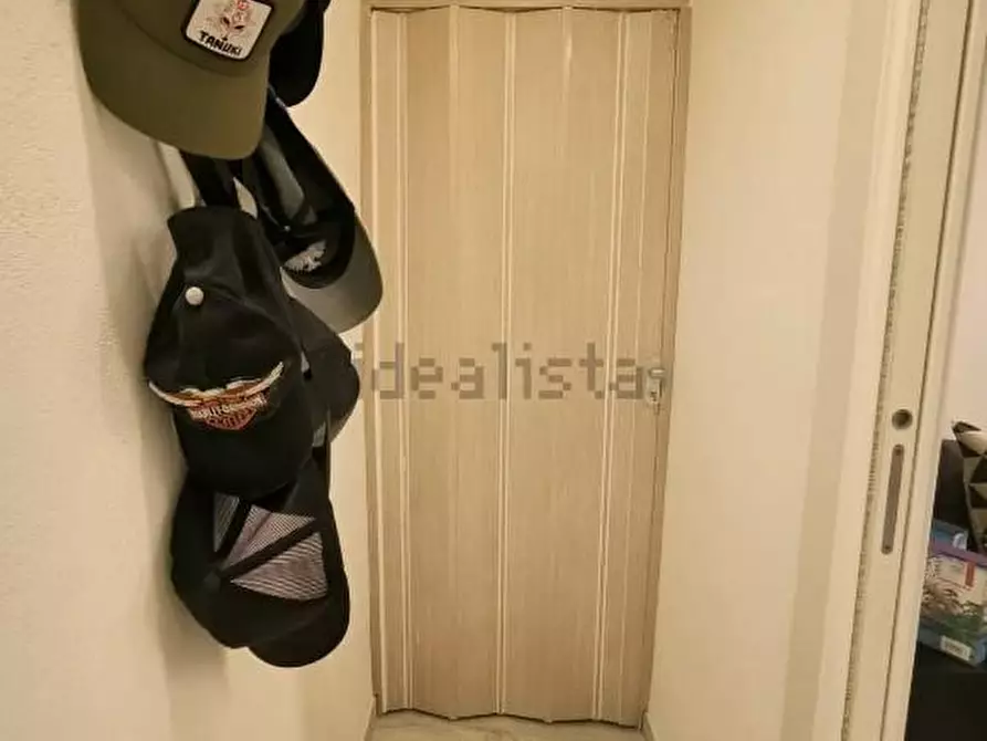 Immagine 18 di Appartamento in vendita  a Carrara