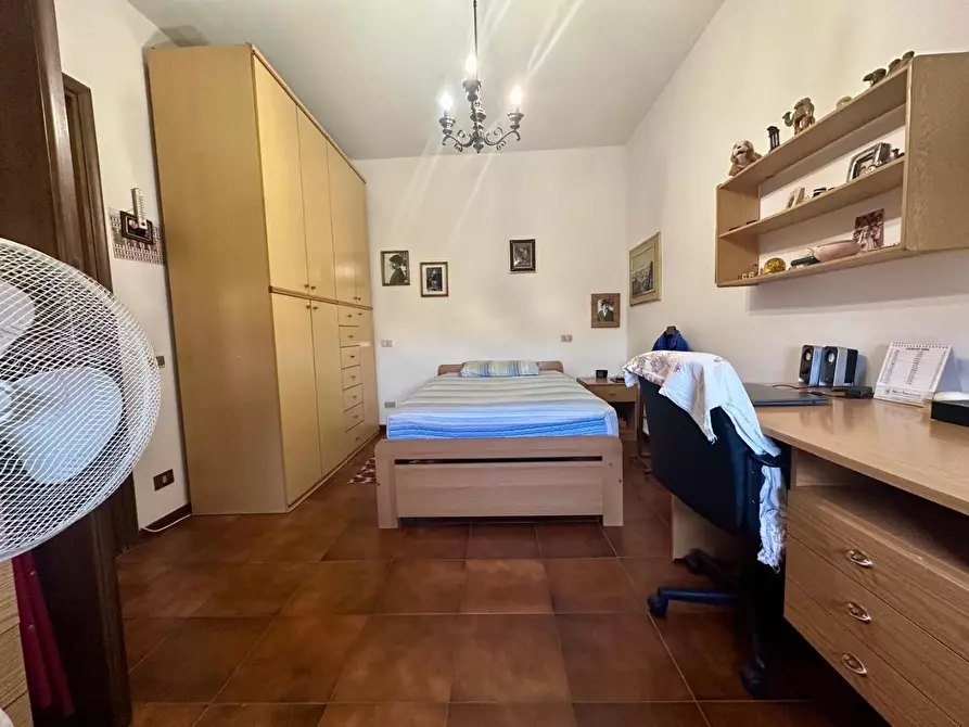 Immagine 10 di Appartamento in vendita  a Pisa