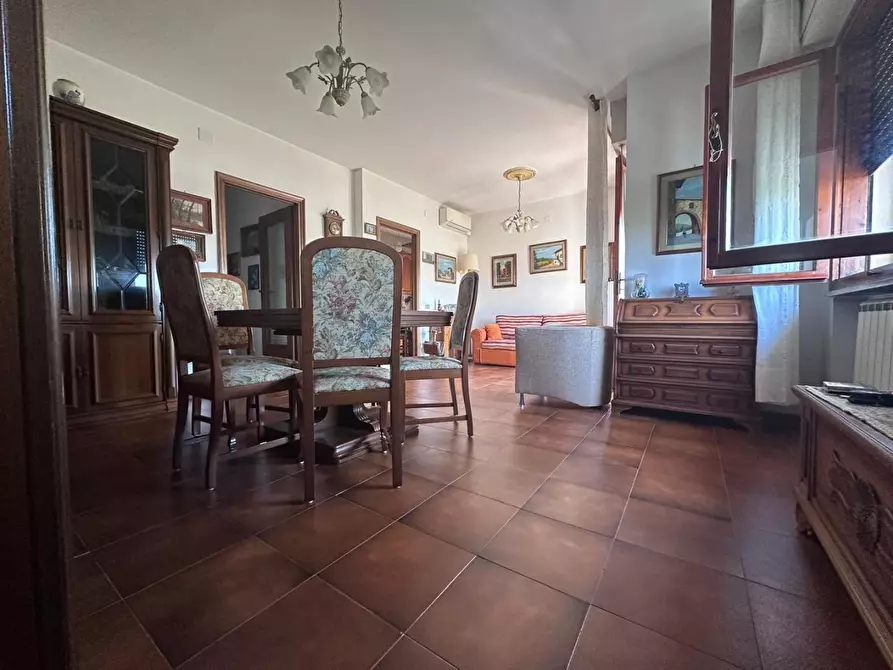 Immagine 3 di Appartamento in vendita  a Pisa