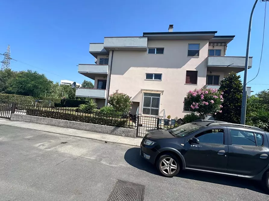 Immagine 21 di Appartamento in vendita  a Pisa