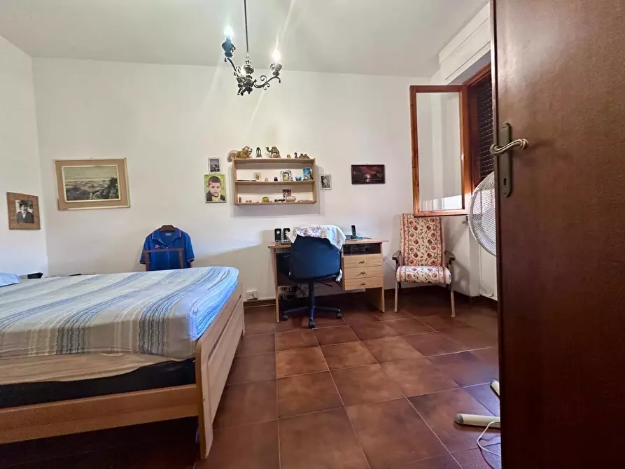Immagine 12 di Appartamento in vendita  a Pisa