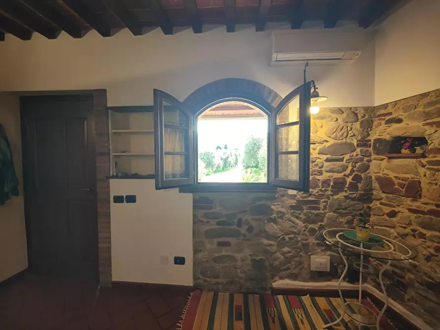 Immagine 5 di Appartamento in affitto  a Vinci