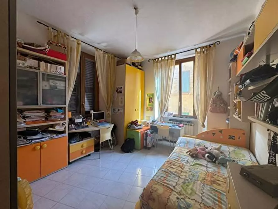Immagine 7 di Appartamento in vendita  a Siena