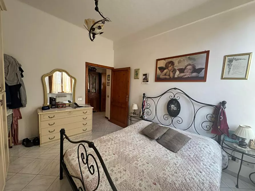 Immagine 6 di Appartamento in vendita  a Siena