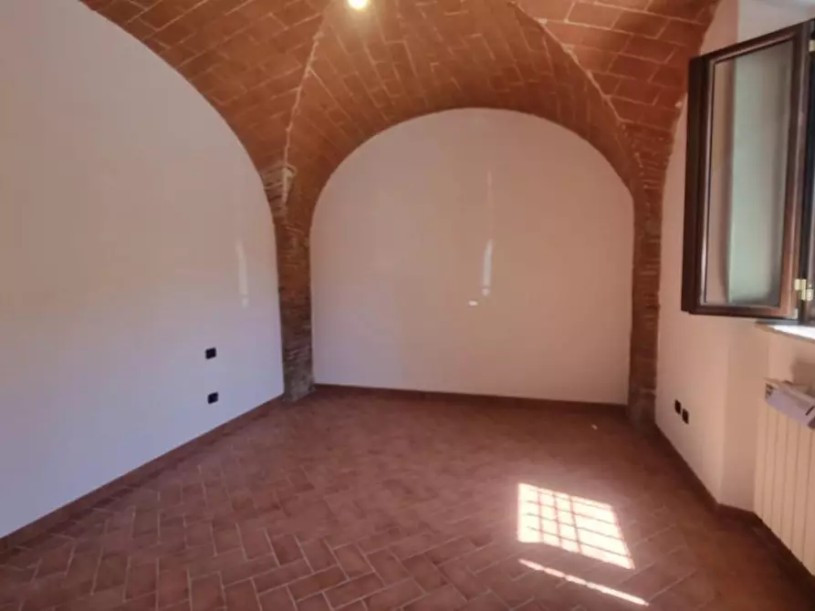 Immagine 6 di Appartamento in vendita  a Pisa