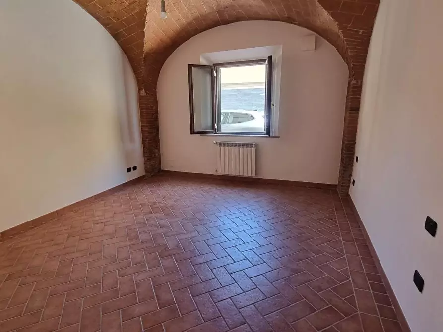 Immagine 1 di Appartamento in vendita  a Pisa