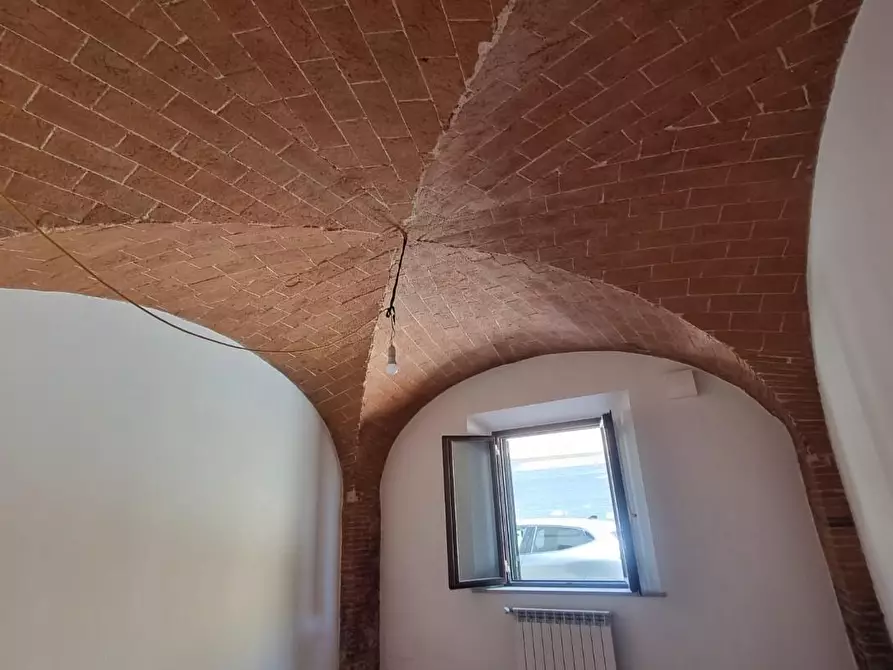 Immagine 4 di Appartamento in vendita  a Pisa