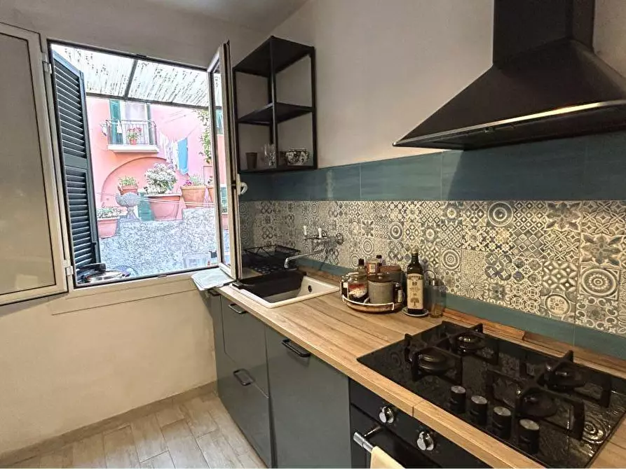 Immagine 9 di Appartamento in vendita  a Lerici
