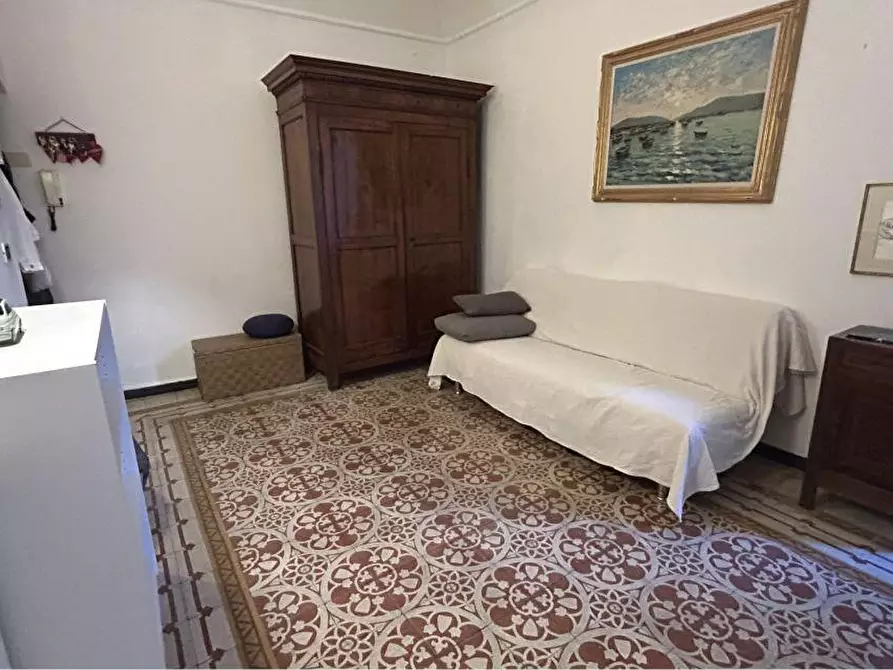 Immagine 15 di Appartamento in vendita  a Lerici