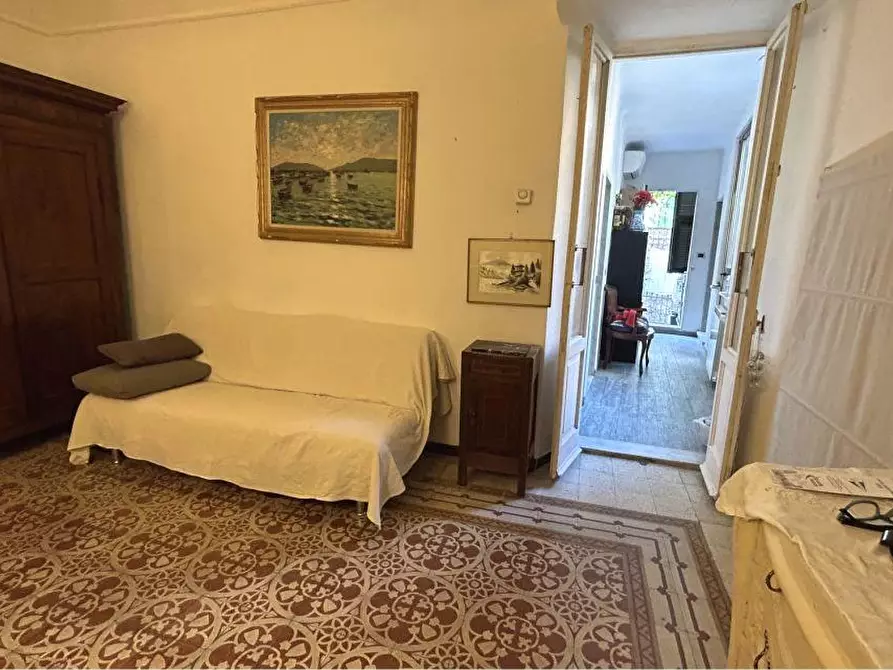Immagine 14 di Appartamento in vendita  a Lerici