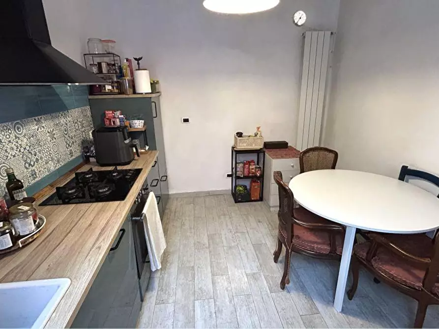 Immagine 10 di Appartamento in vendita  a Lerici