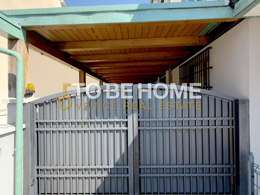 Immagine 4 di Casa indipendente in vendita  a Bassano Del Grappa
