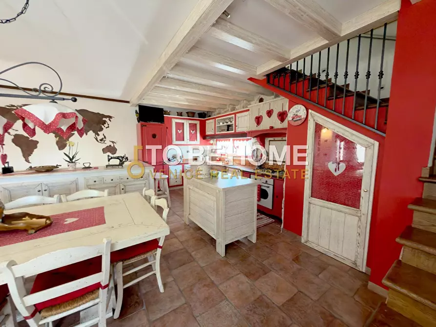 Immagine 56 di Casa indipendente in vendita  a Bassano Del Grappa