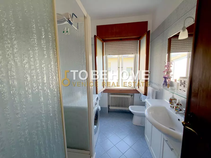 Immagine 13 di Casa indipendente in vendita  a Bassano Del Grappa