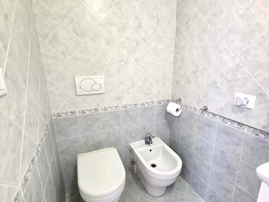 Immagine 20 di Casa bifamiliare in vendita  a Viareggio