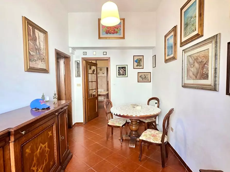 Immagine 5 di Casa bifamiliare in vendita  a Viareggio
