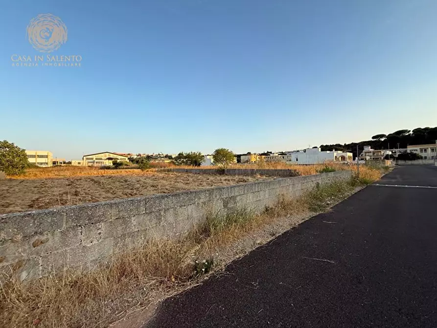 Immagine 8 di Terreno residenziale in vendita  a Alessano