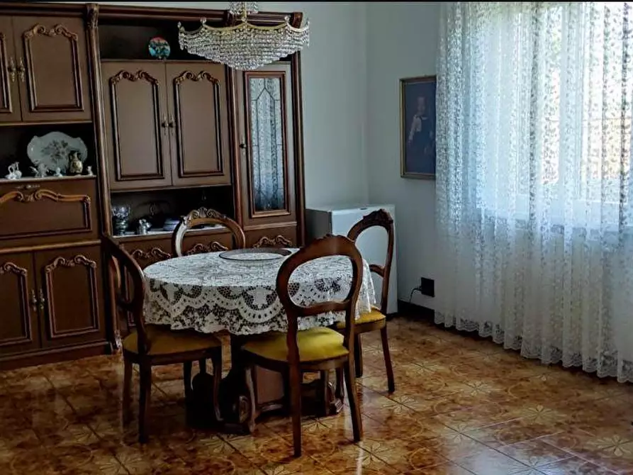 Immagine 6 di Casa semindipendente in vendita  a Ortonovo