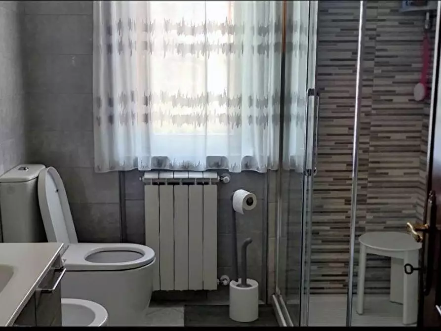 Immagine 4 di Casa semindipendente in vendita  a Ortonovo