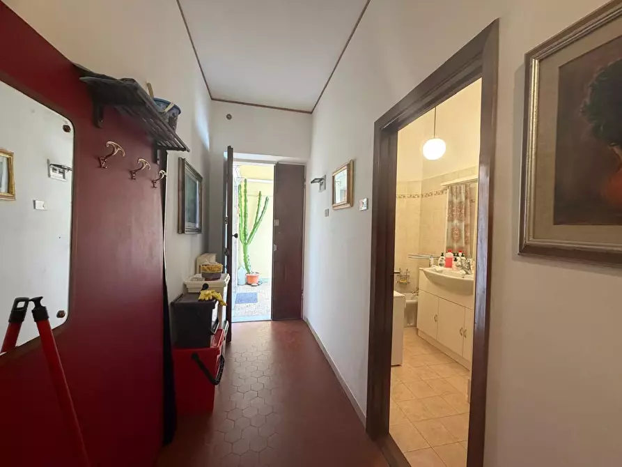 Immagine 12 di Casa semindipendente in vendita  a Aulla