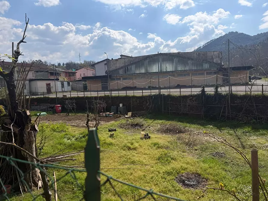 Immagine 14 di Casa semindipendente in vendita  a Aulla