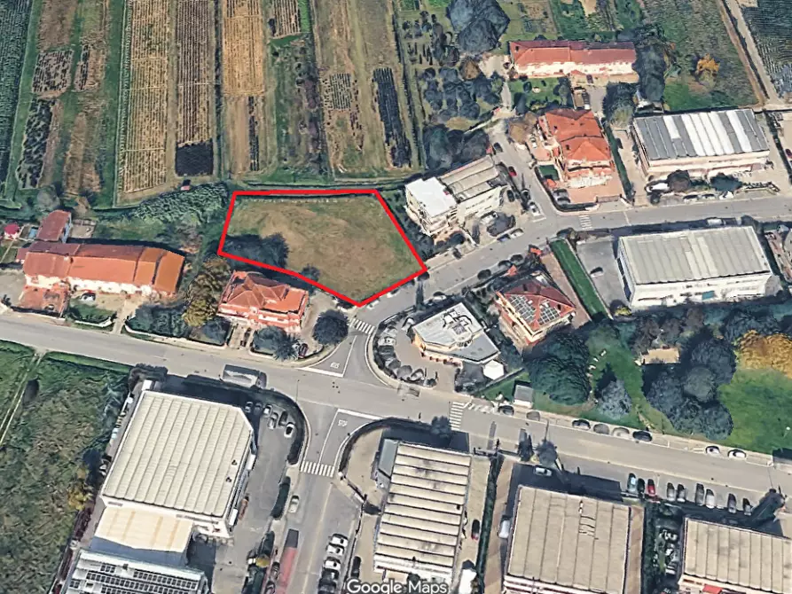 Immagine 1 di Terreno industriale in vendita  a Serravalle Pistoiese