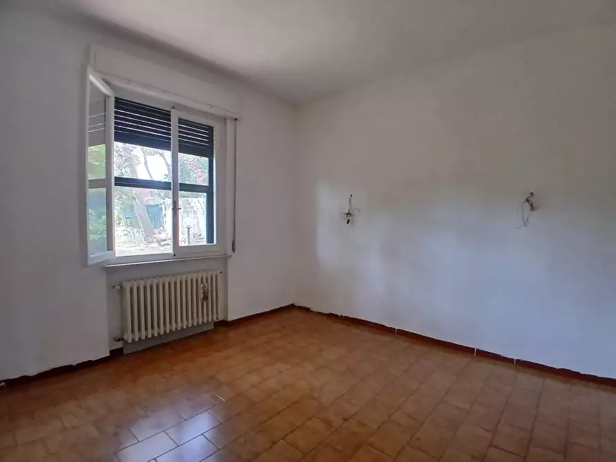 Immagine 26 di Villa in vendita  a Livorno