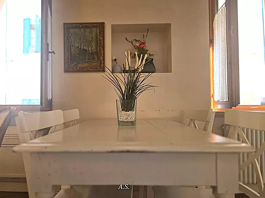 Immagine 5 di Appartamento in vendita  a Siena