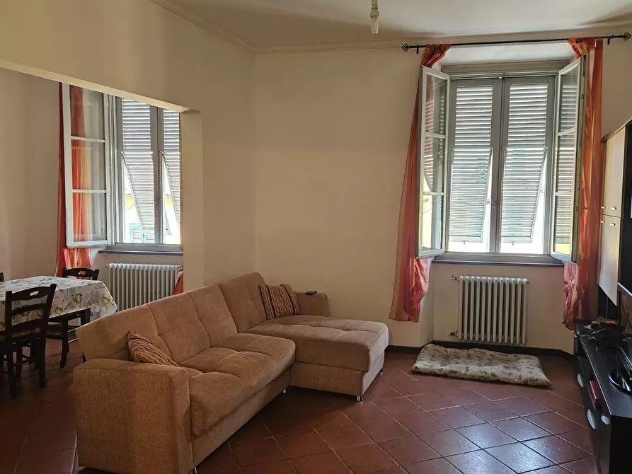 Immagine 2 di Appartamento in vendita  a Livorno