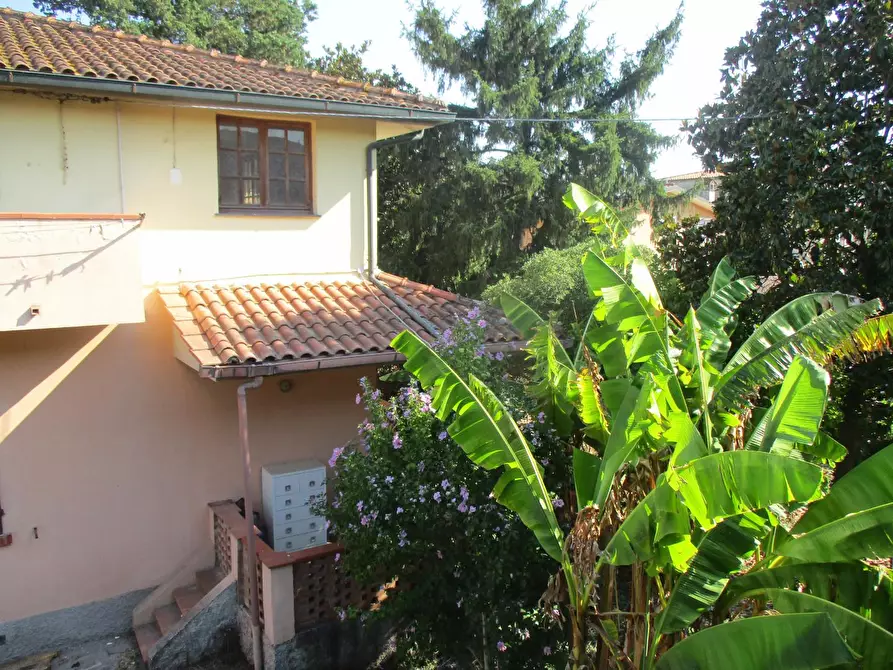 Immagine 4 di Casa indipendente in vendita  a Santa Maria A Monte