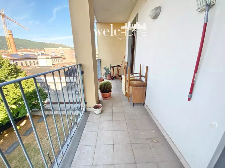 Immagine 26 di Appartamento in vendita  a Prato