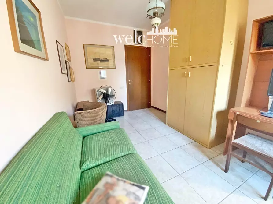 Immagine 12 di Appartamento in vendita  a Prato