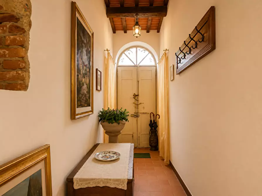 Immagine 22 di Rustico / casale in vendita  a Massarosa