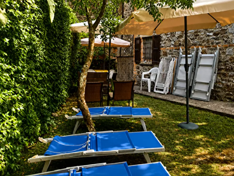 Immagine 19 di Rustico / casale in vendita  a Massarosa