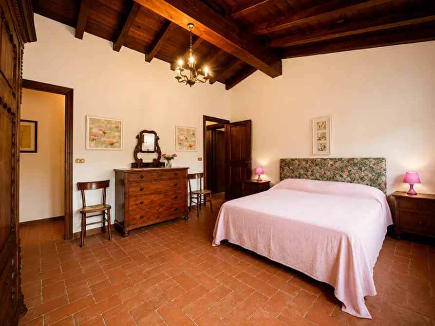 Immagine 18 di Rustico / casale in vendita  a Massarosa