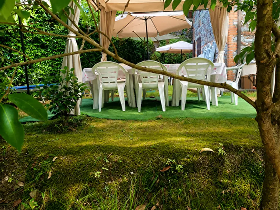 Immagine 9 di Rustico / casale in vendita  a Massarosa